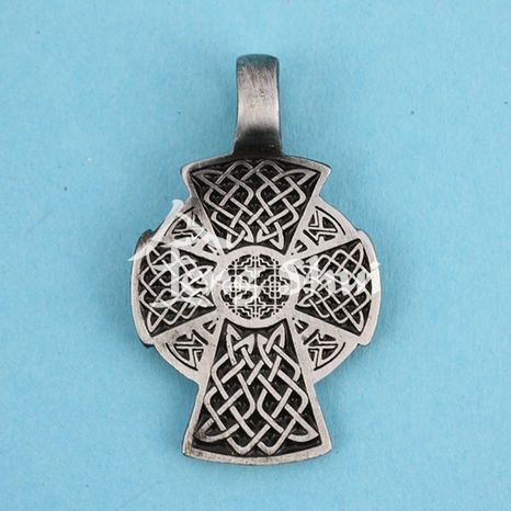 Prívesok Amulet Keltský kríž