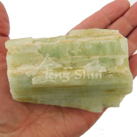 Akvamarín zelený natur 278 gramov