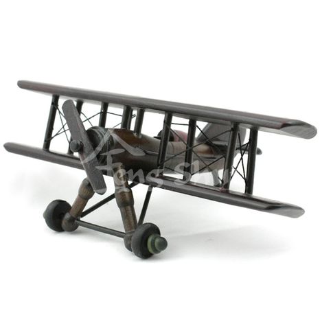 Drevený model lietadla