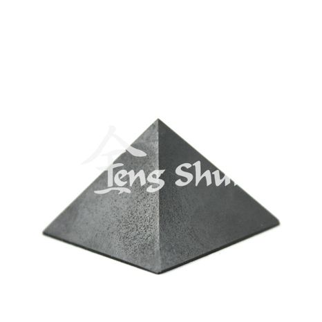 Pyramída Šungit 3.4 cm