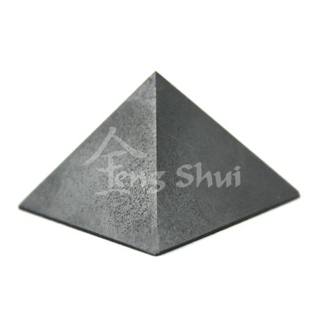 Pyramída Šungit 4.2 cm